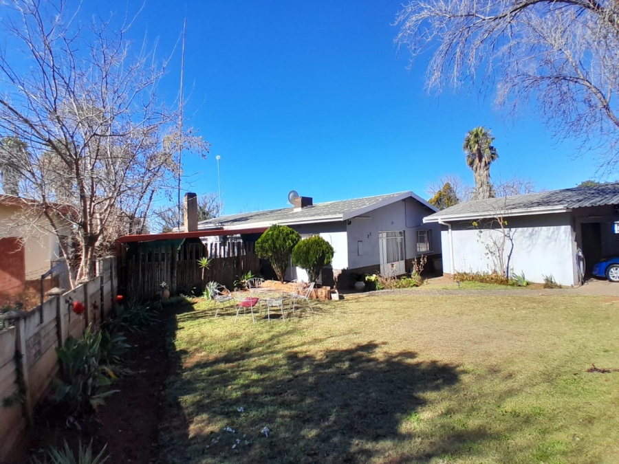 3 Bedroom Property for Sale in Kuruman Northern Cape